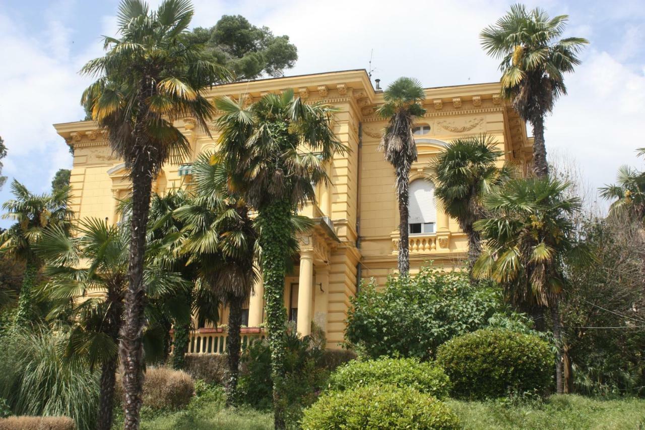 Studio Apartment Vanna - 1St Row To The Sea Opatija Extérieur photo